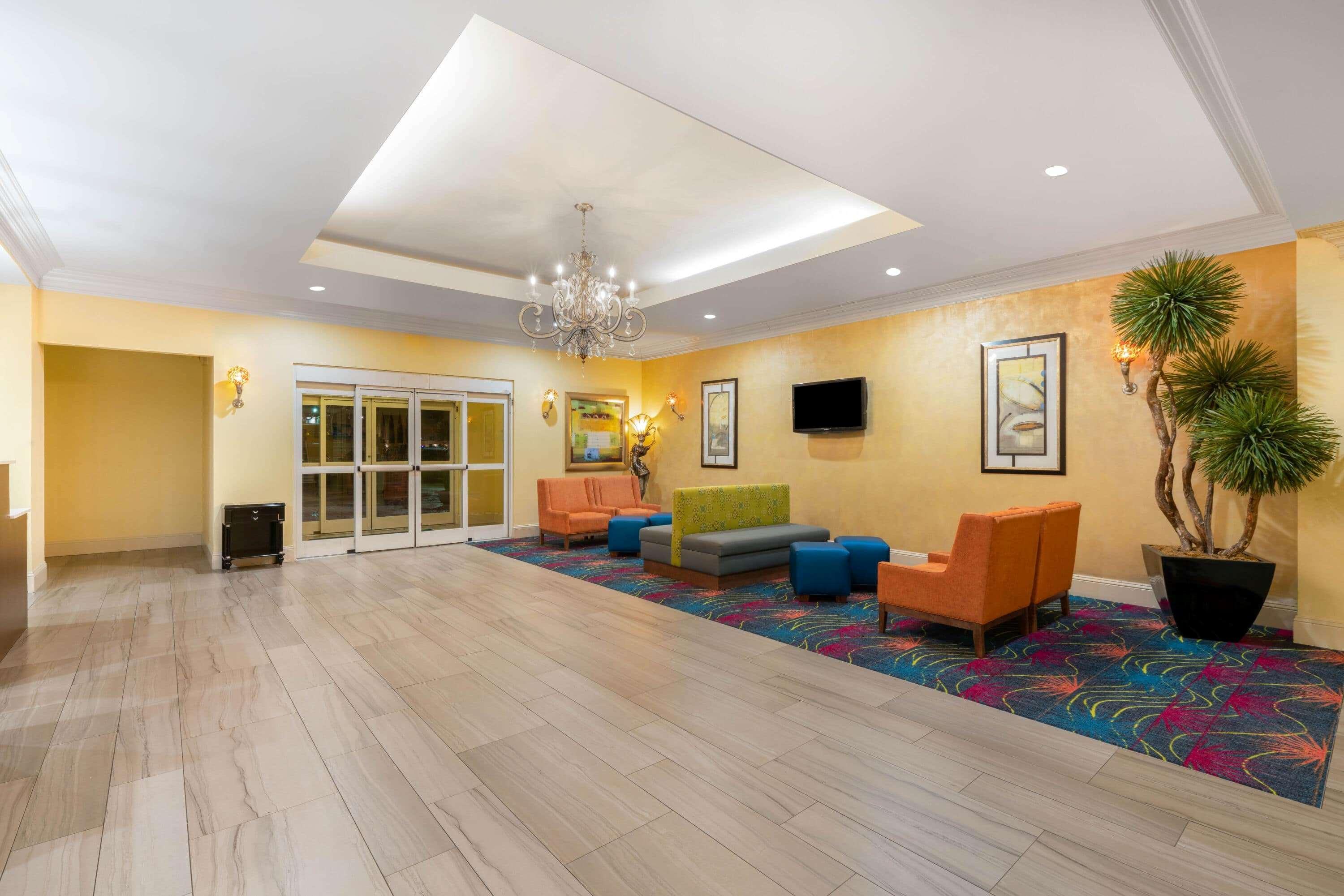 Hotel La Quinta & By Wyndham - Lafayette Area